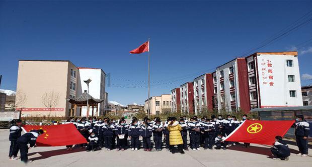 不结盟运动峰会呼吁构建和平公正世界